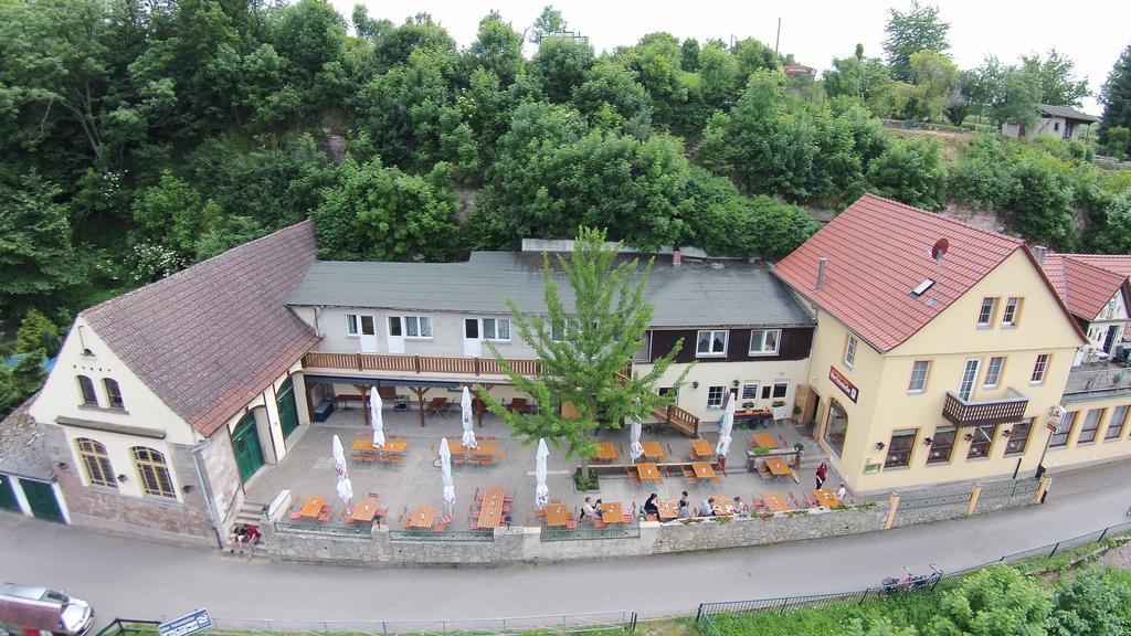 Gasthof Alter Felsenkeller Наумбург Екстериор снимка